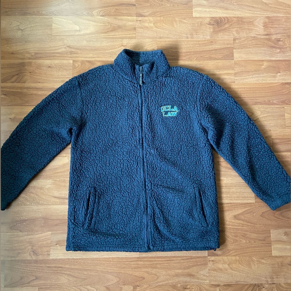UCLA Law Fleece Zip-Up Jacket in Size Large Unisex in GREY